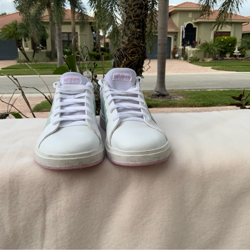 Adidas Women's White and Light Green Sneakers - Picture 6 of 13